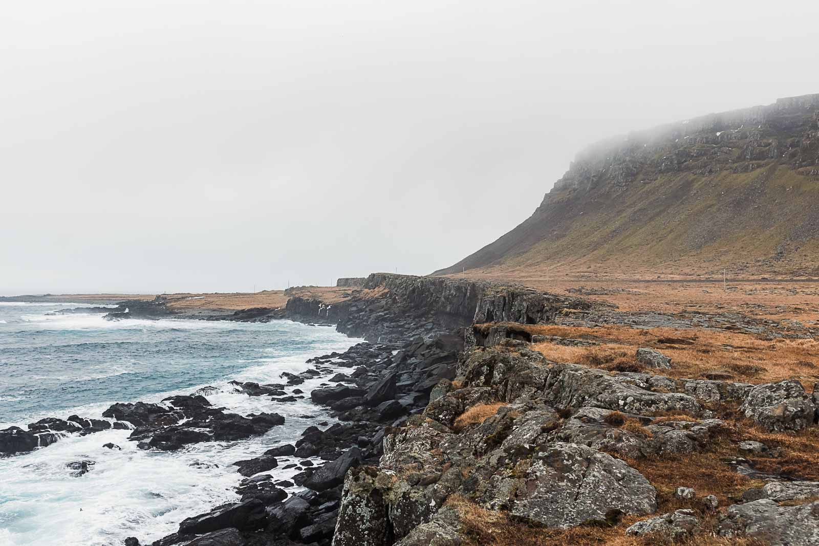 Photographie de Mathieu Dété, photographe de mariage et de voyage à la Réunion, présentant la nature de la cote Est de l'Islande